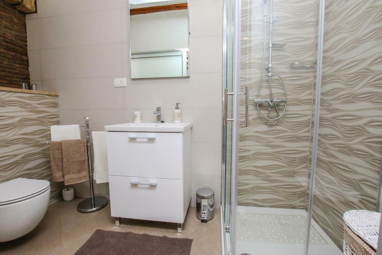 Villa Alma Kaštelir Kültér fotó